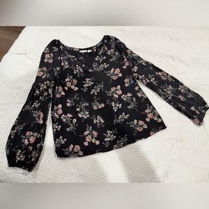 Hinge V Neck Peasant Top Size M